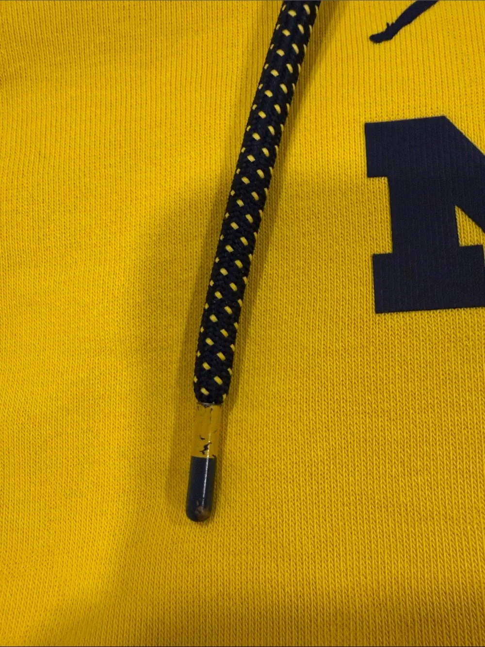 Nike Jordan Michigan Wolverines Maize & Navy Pullover Hoodie Sweatshirt Men’s S